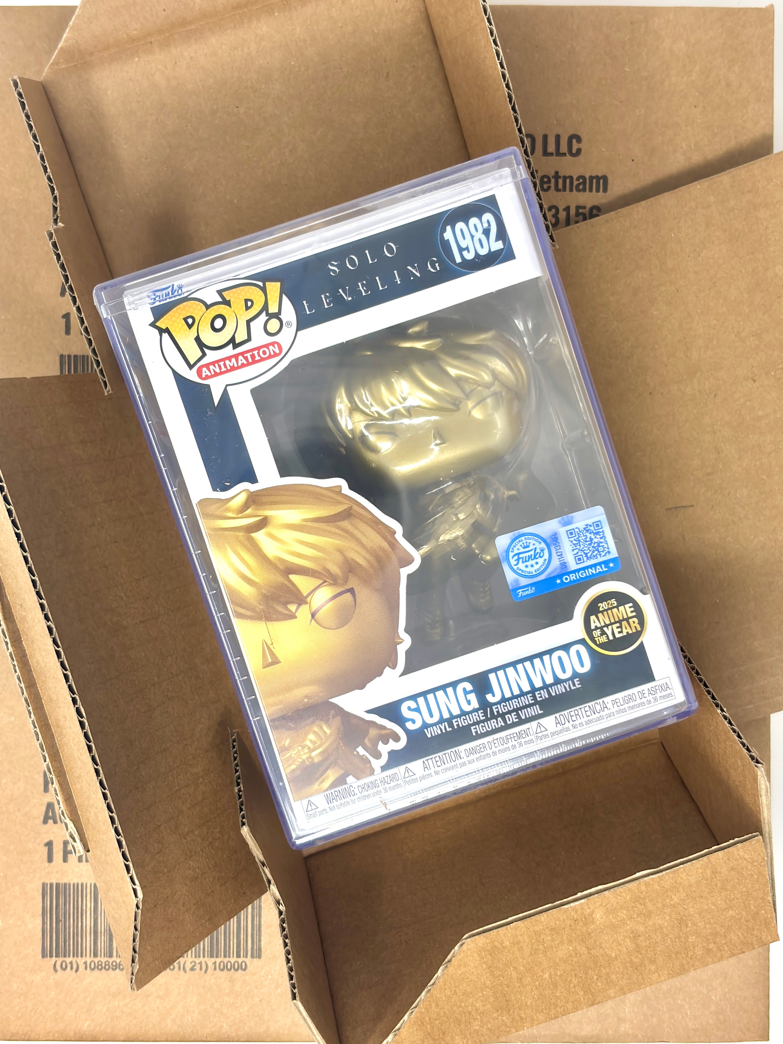 Funko Pop Sung Jinwoo Gold #1982 – Solo Leveling w/ Hard Stack Protector