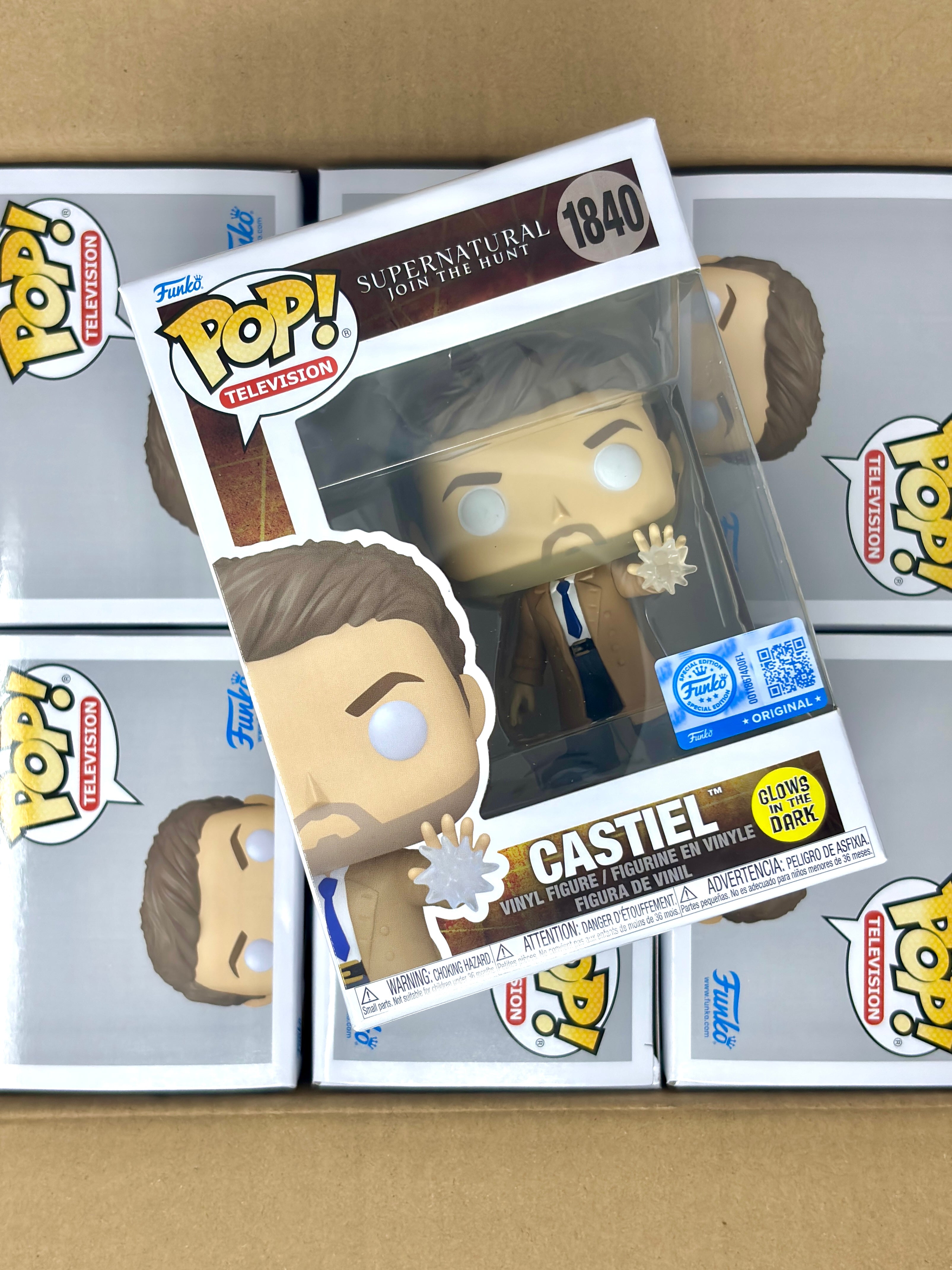 Funko Pop Castiel #1840 – Supernatural w/ Protector