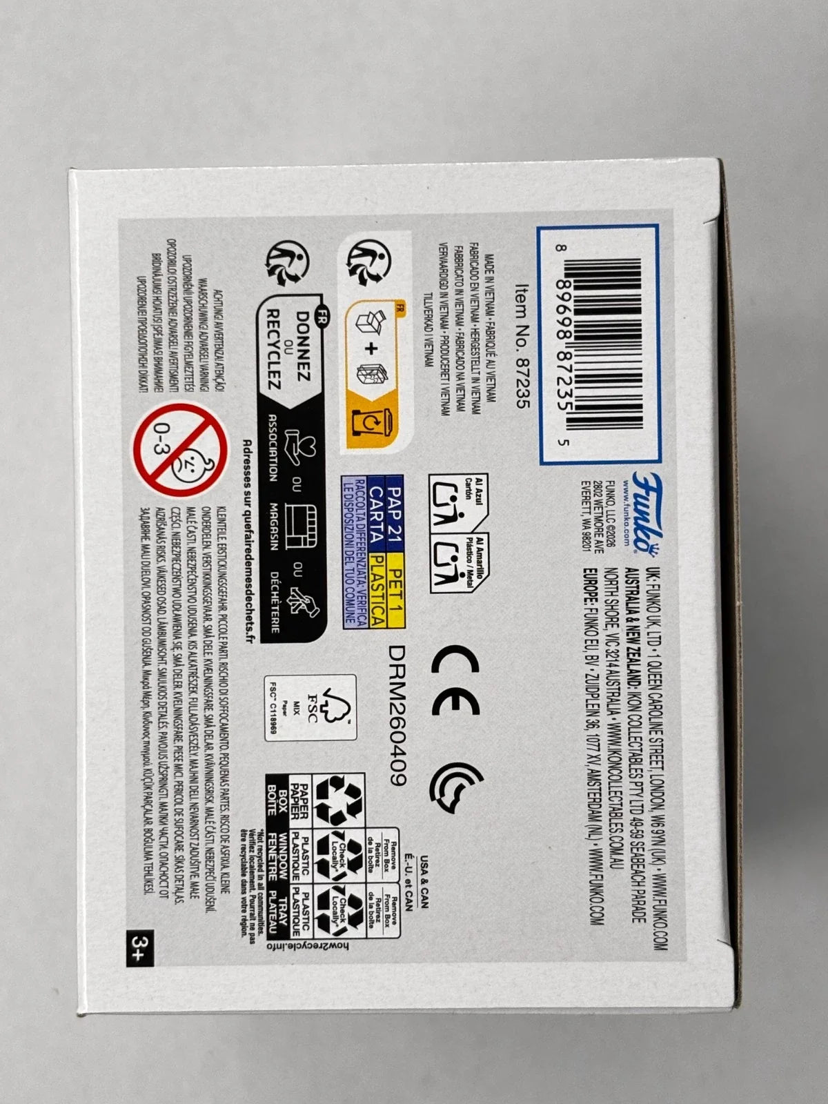 Funko Pop Iron #2021 Glow Chase barcode rear photo